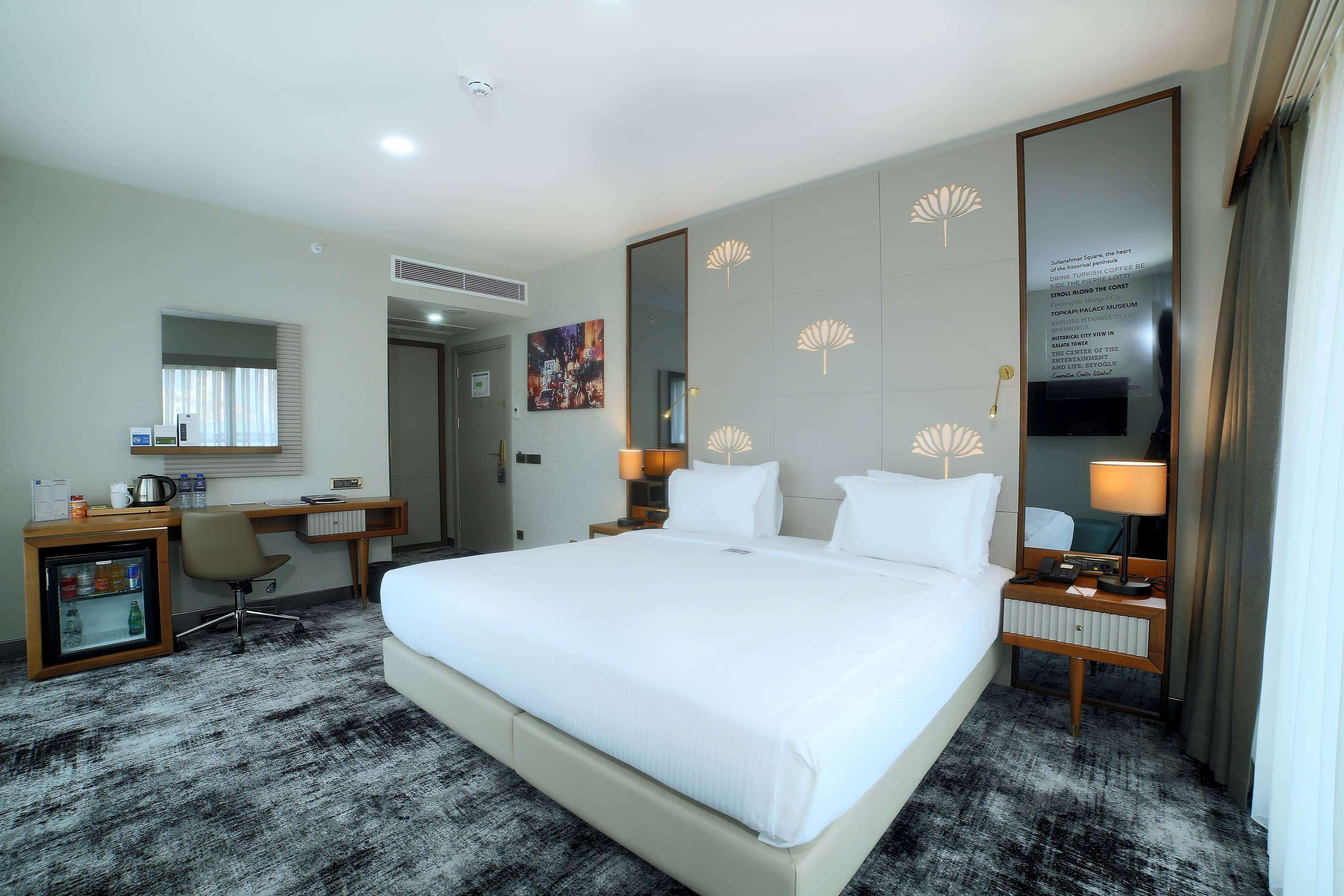 Tryp By Wyndham Istanbul Topkapi מראה חיצוני תמונה